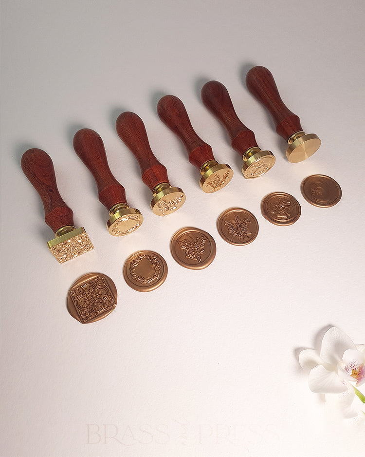 Berry Wreath Wax Stamp