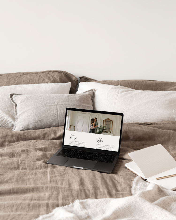 Abigail DIY Wedding Website